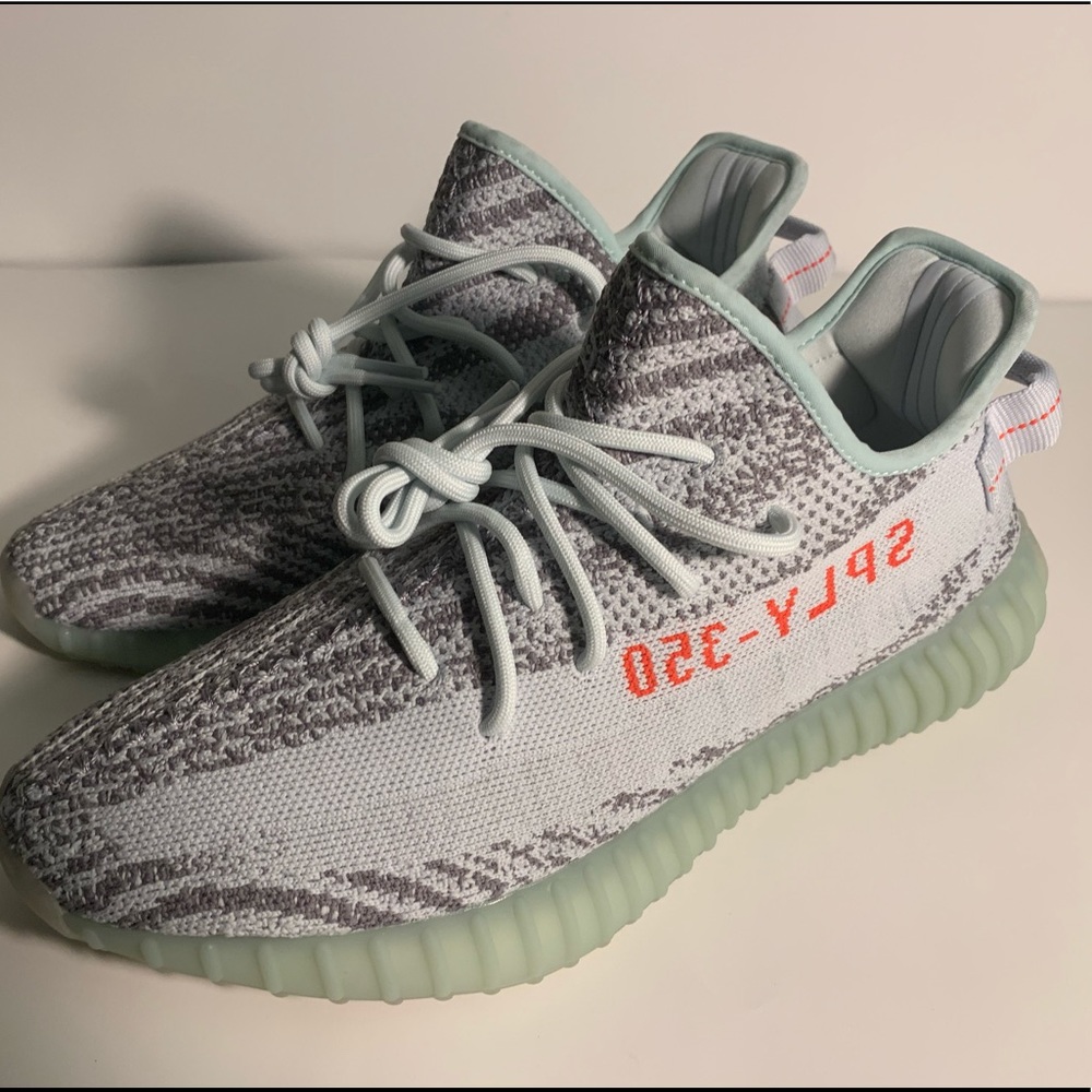 Adidas Yeezy Boost 350 V2